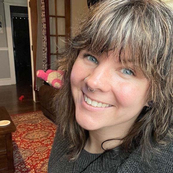 Meet your Posher, Asya - Picture 10 of 10